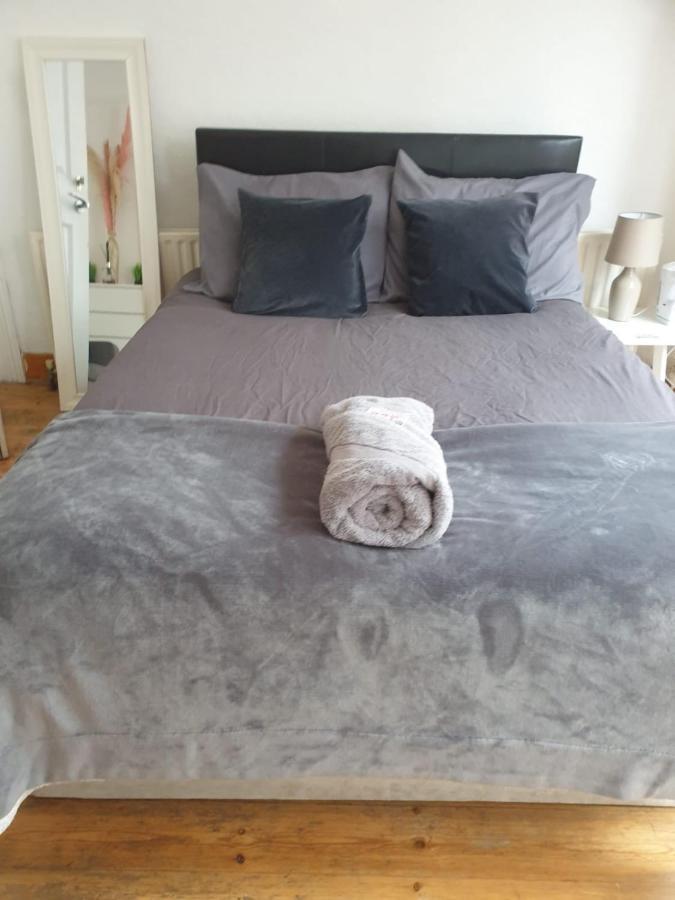 Balham, South London Spacious Guest House F2, 6 Rooms Available Eksteriør bilde
